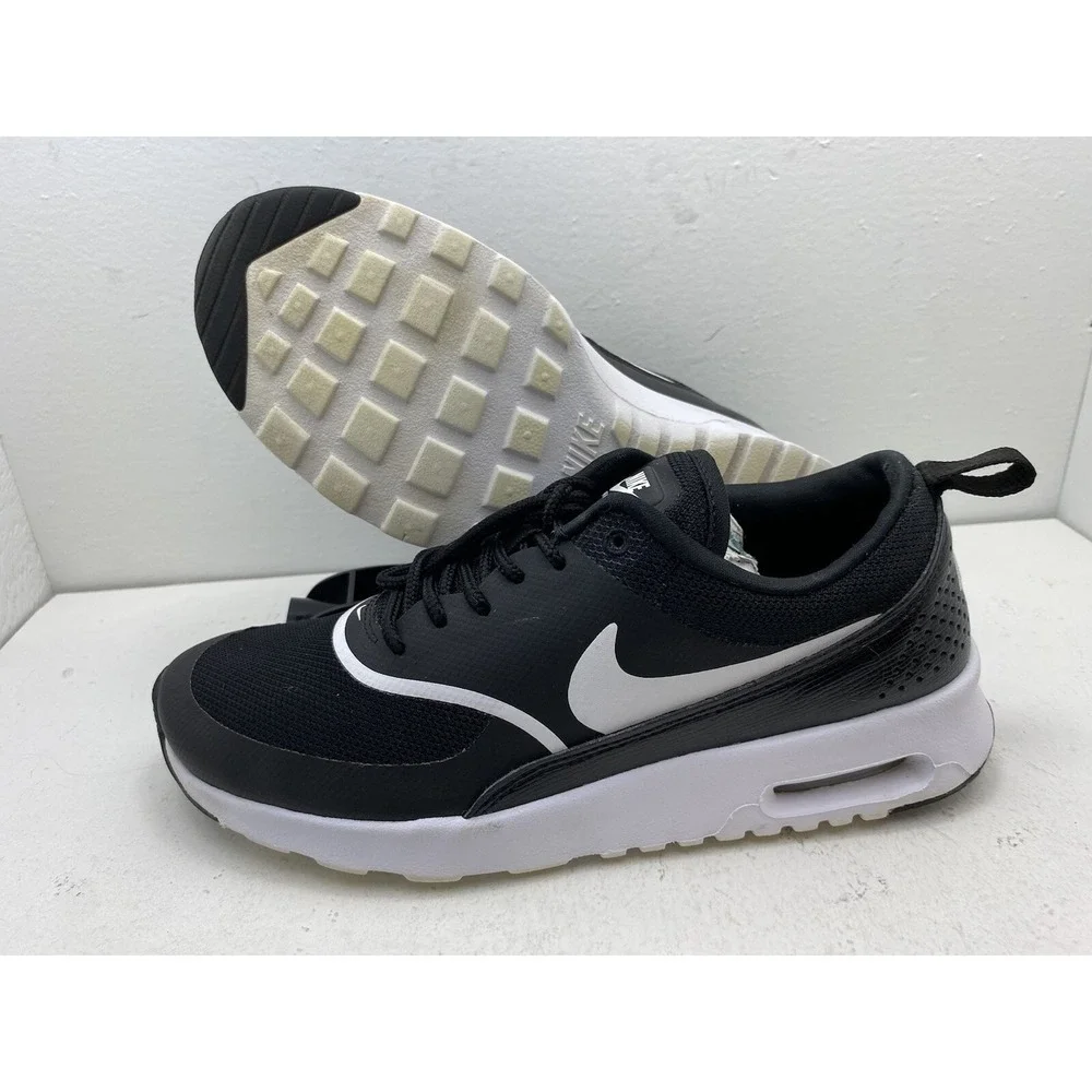 Nike Women's Air Max Thea Black Black White 599409-028 Size 7.5 Sneakers.